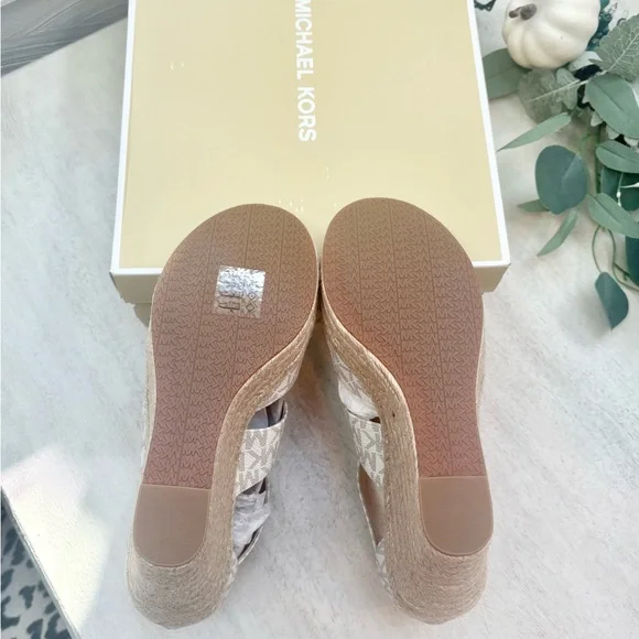 Michael Kors Wedge Sandals💛NWT💛 - Picture 11 of 11
